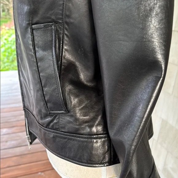 Banana Republic Black Leather Jacket - Picture 4 of 8
